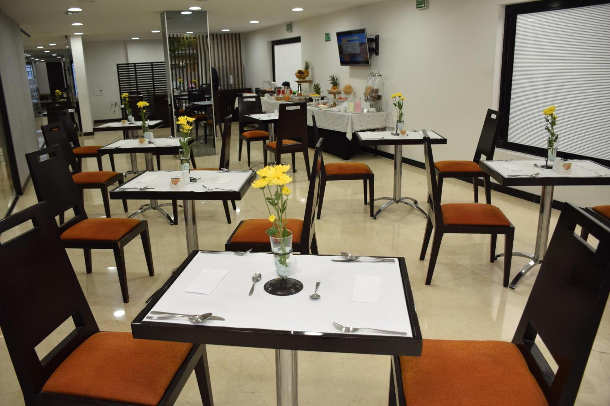 Richmond Suites Hotel Bogota Exterior photo