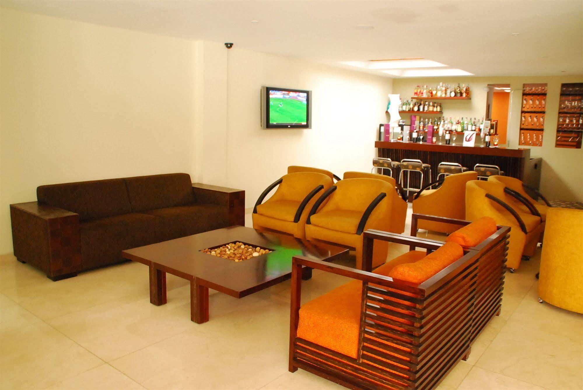Richmond Suites Hotel Bogota Exterior photo